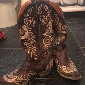 Lucky stud old gringo women’s cowboy boots